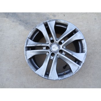 LLANTA TRASERA IZQUIERDA A2124010902 x1 17 PULGADAS