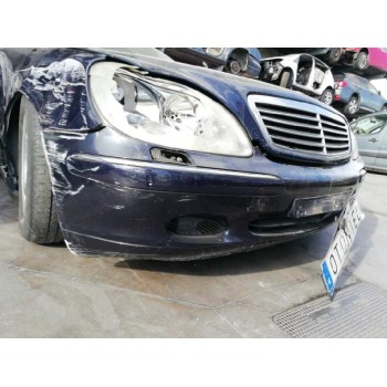 PARAGOLPES DELANTERO ROZADO LE FALTA ALGUNA MOLDURA 