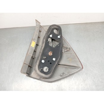 Recambio de piloto trasero derecho para honda fr-v (be) 2.2 i ctdi (be5) referencia OEM IAM E110927  