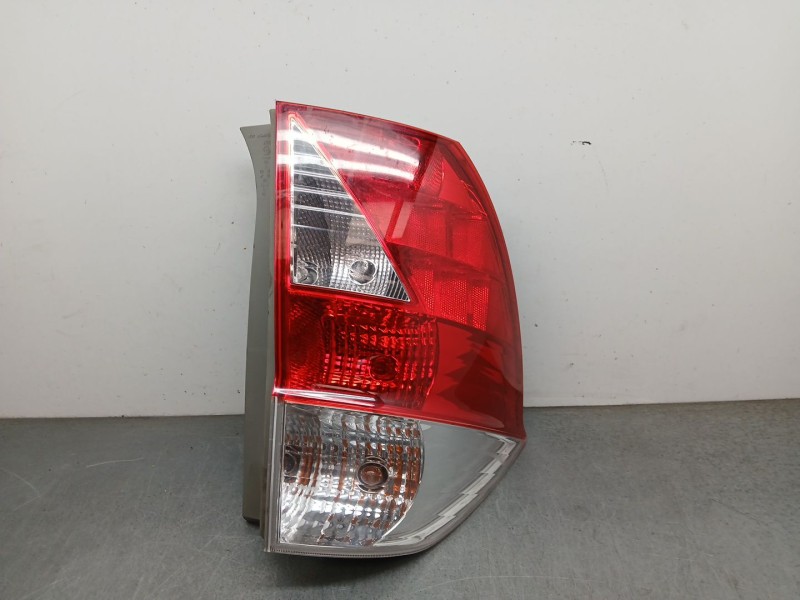 Recambio de piloto trasero izquierdo para honda fr-v (be) 2.2 i ctdi (be5) referencia OEM IAM E110927  