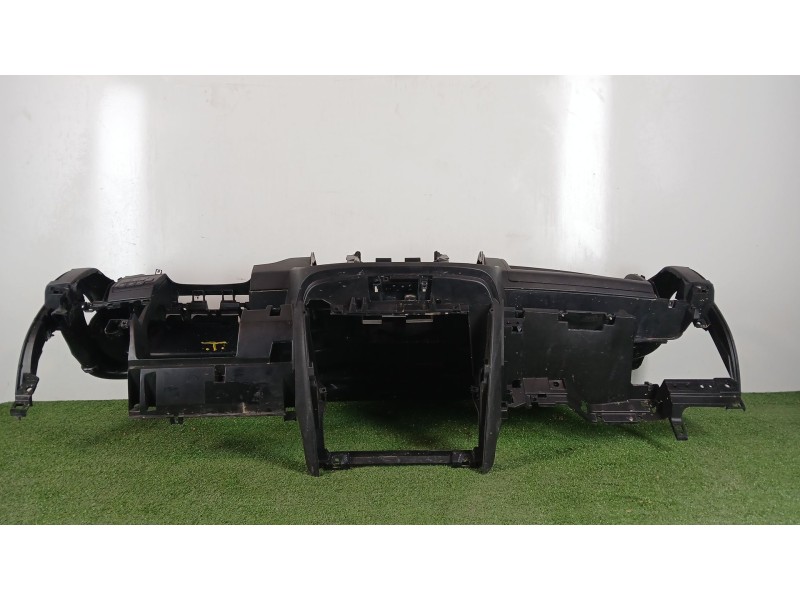 Recambio de salpicadero para peugeot boxer furgoneta 2.2 bluehdi 140 referencia OEM IAM 1684711680  