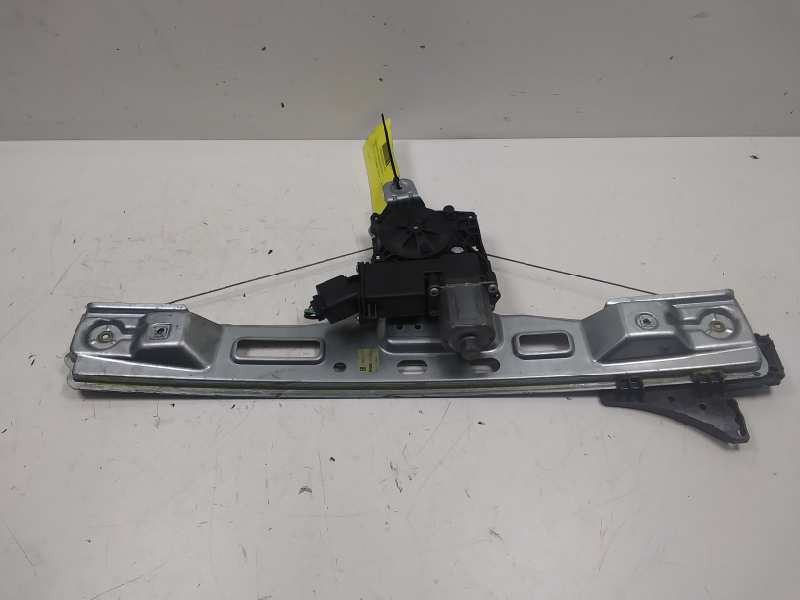 Recambio de elevalunas trasero derecho para opel zafira tourer selective referencia OEM IAM 13260142 ELÉCTRICO 