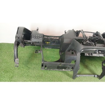 Recambio de salpicadero para peugeot boxer furgoneta 2.2 bluehdi 140 referencia OEM IAM 1684711680  