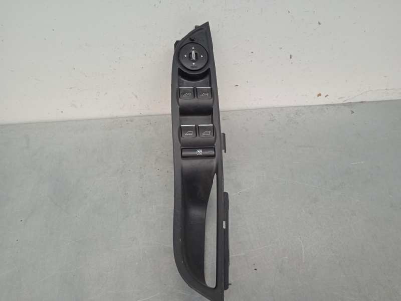 Recambio de mando elevalunas delantero izquierdo para ford focus lim. (cb8) edition referencia OEM IAM AM5T14A132CA 2033142 4 TE