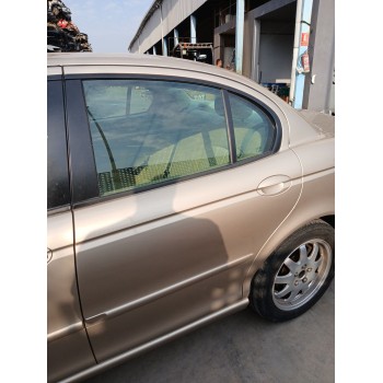 PUERTA TRASERA IZQUIERDA C2S42632 