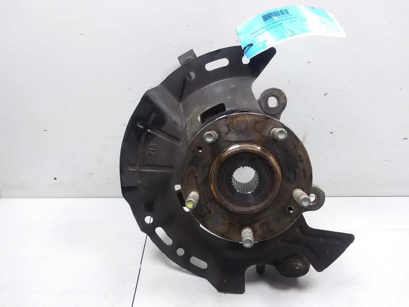 Recambio de mangueta delantera derecha para hyundai i30 (pd) klass referencia OEM IAM 51701G4CA0  