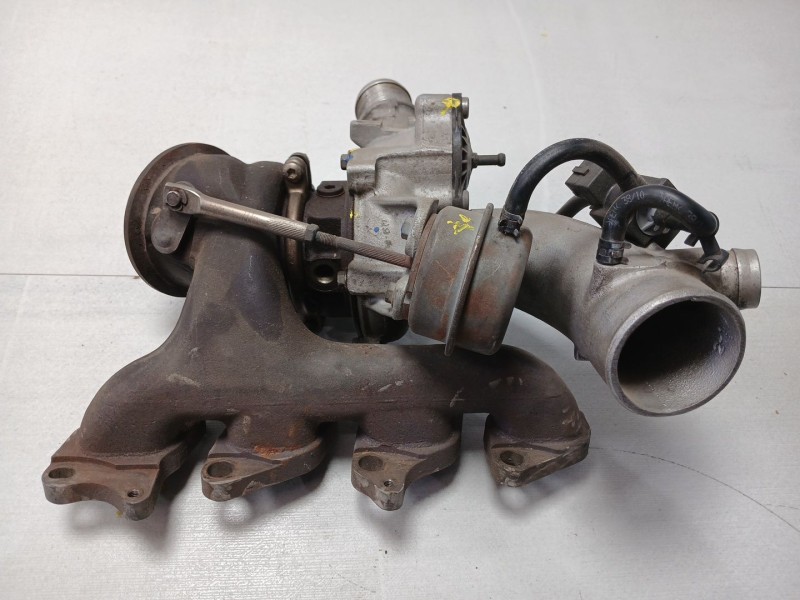 Recambio de turbocompresor para opel astra j sedán 1.4 turbo (69) referencia OEM IAM 55565353  r