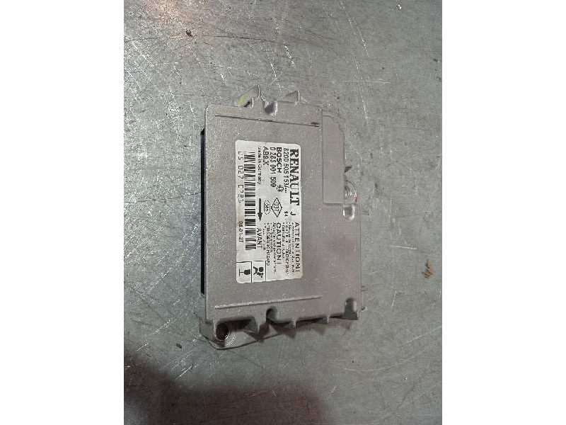 Recambio de centralita airbag para renault modus confort dynamique referencia OEM IAM 8200505153  