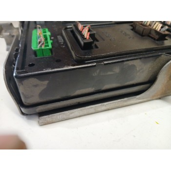 Recambio de centralita bsi para renault scenic iii bose edition referencia OEM IAM 284B18853R  