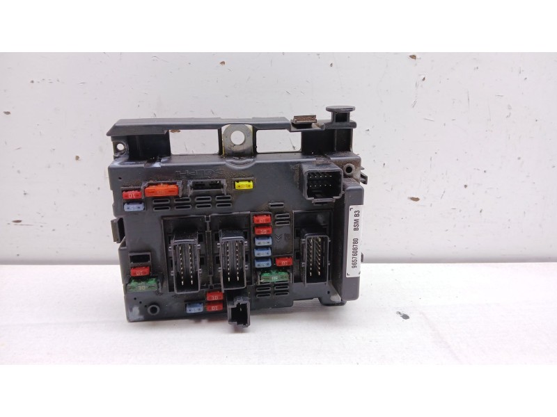 Recambio de centralita bsm para peugeot 206 van 1.4 hdi referencia OEM IAM 9657608780  