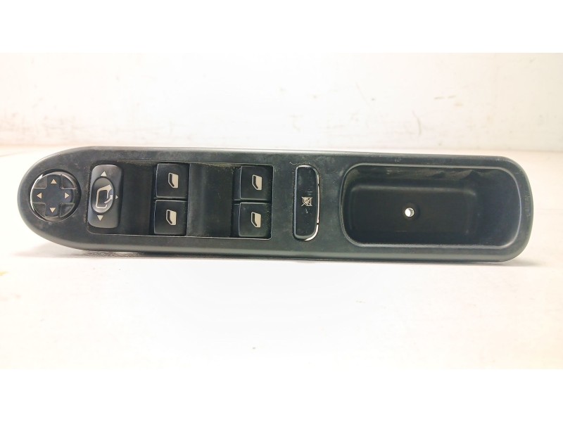 Recambio de mando elevalunas delantero izquierdo para peugeot 207/207+ (wa_, wc_) 1.4 referencia OEM IAM   