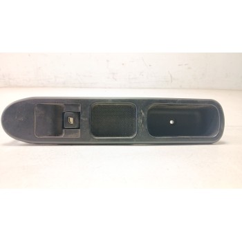 MANDO ELEVALUNAS DELANTERO DERECHO 