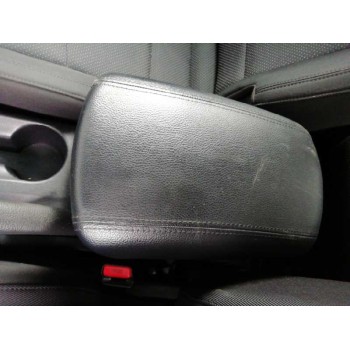 Recambio de apoyabrazos central para kia carens ( ) basic referencia OEM IAM   
