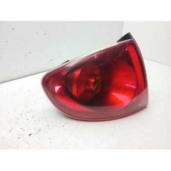 Recambio de piloto trasero izquierdo para seat altea (5p1) 1.9 tdi referencia OEM IAM 5P0945095E  