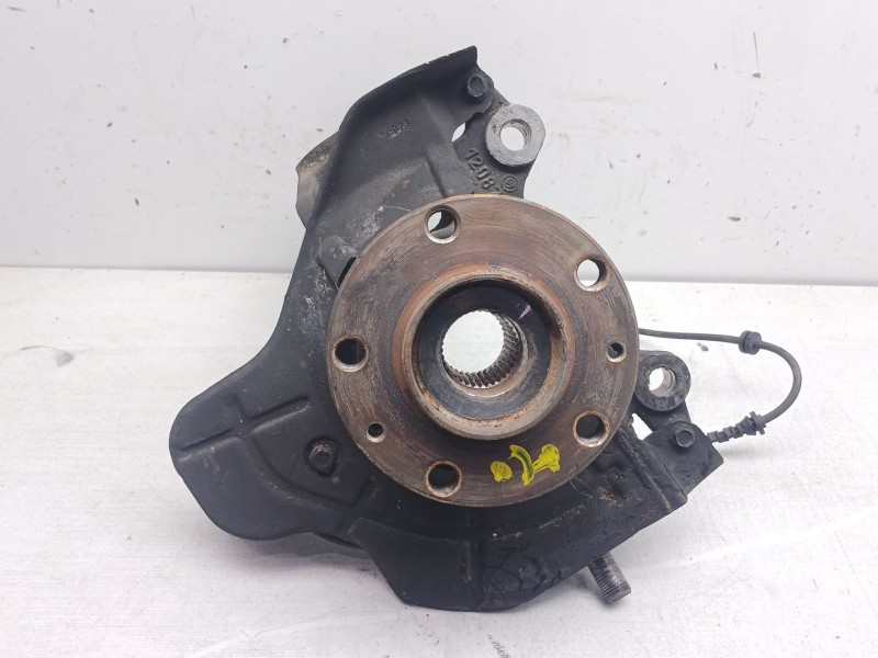 Recambio de mangueta delantera derecha para peugeot boxer furgoneta 2.2 bluehdi 140 referencia OEM IAM 01393336080  