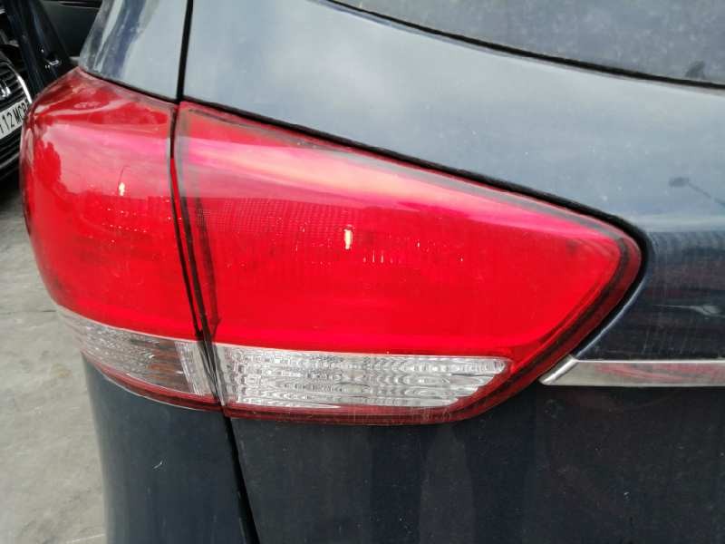 Recambio de piloto trasero izquierdo interior para kia carens ( ) basic referencia OEM IAM   