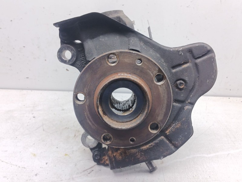 Recambio de mangueta delantera izquierda para peugeot boxer furgoneta 2.2 bluehdi 140 referencia OEM IAM 01393344080  