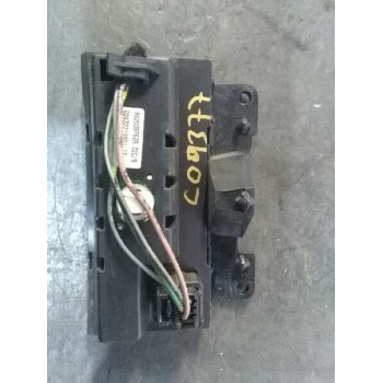 Recambio de display para peugeot 206 berlina xr referencia OEM IAM 96250976ZR  