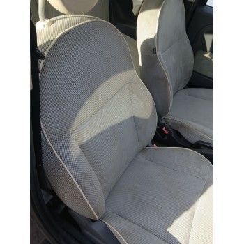 ASIENTO DELANTERO DERECHO 