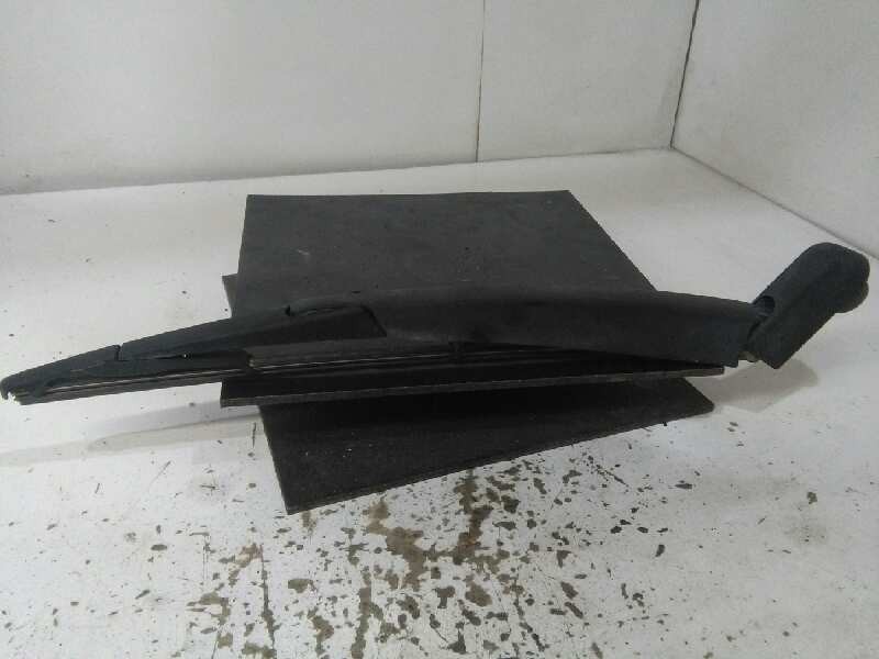 Recambio de brazo limpia trasero para kia venga basic referencia OEM IAM   