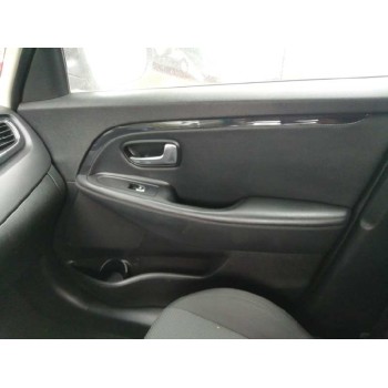 GUARNECIDO PUERTA DELANTERA DERECHA 