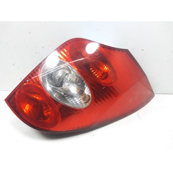 Recambio de piloto trasero derecho para renault laguna ii grandtour (kg0) 1.9 dci diesel referencia OEM IAM 8200703489  89076422