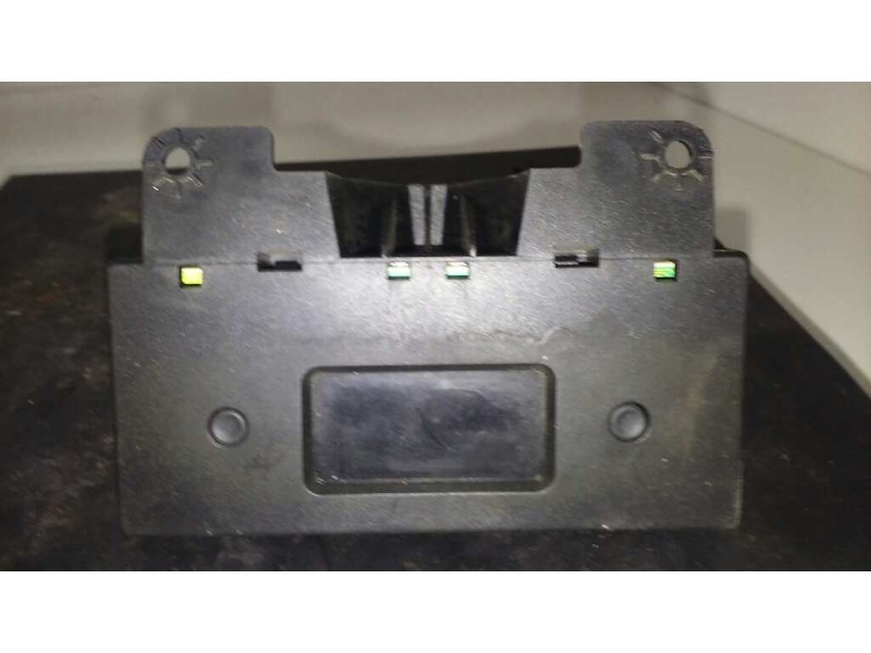 Recambio de display para peugeot 206 berlina xr referencia OEM IAM 96250976R  