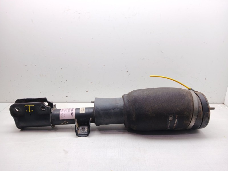 Recambio de amortiguador delantero derecho para land rover range rover (lm) td6 hse referencia OEM IAM 01468AAA07 01438A 