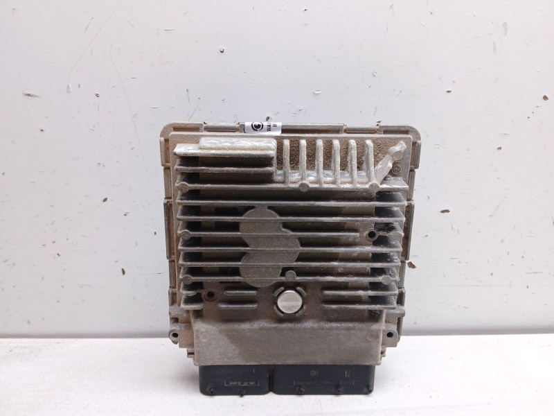 Recambio de centralita motor uce para seat leon (1p1) 1.6 tdi referencia OEM IAM 03l906023kl 5wp42908aa 