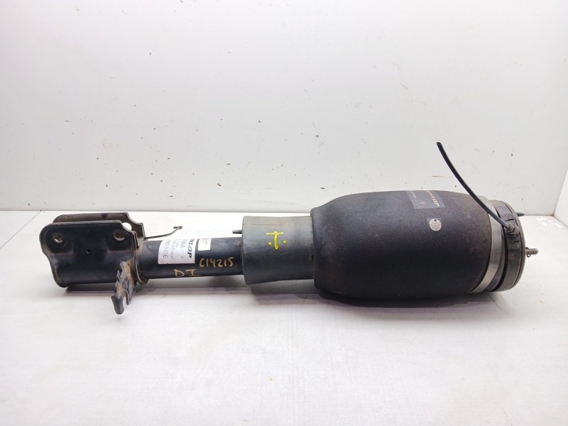 Recambio de amortiguador delantero izquierdo para land rover range rover (lm) td6 hse referencia OEM IAM 01466AAA07 01436A 