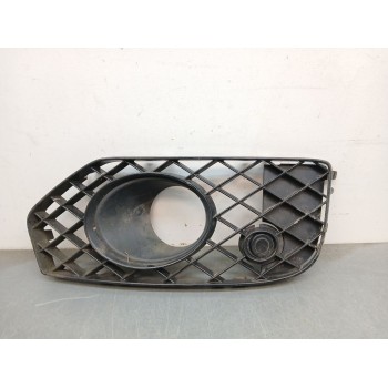 REJILLA PARAGOLPES DERECHA 3SE807926A 