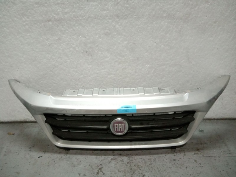 Recambio de rejilla delantera para fiat ducato caja/chasis (250_) 130 multijet 2,3 d referencia OEM IAM   