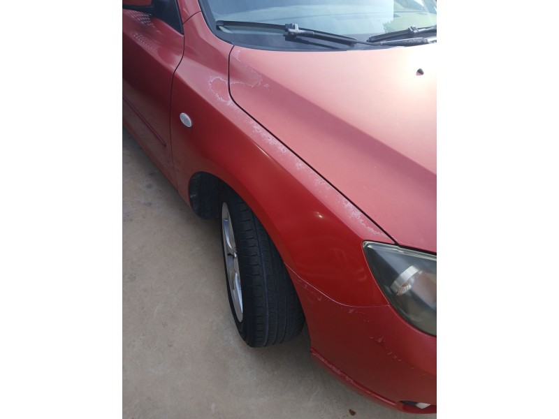 Recambio de aleta delantera derecha para mazda 3 (bk) 1.6 di turbo referencia OEM IAM   