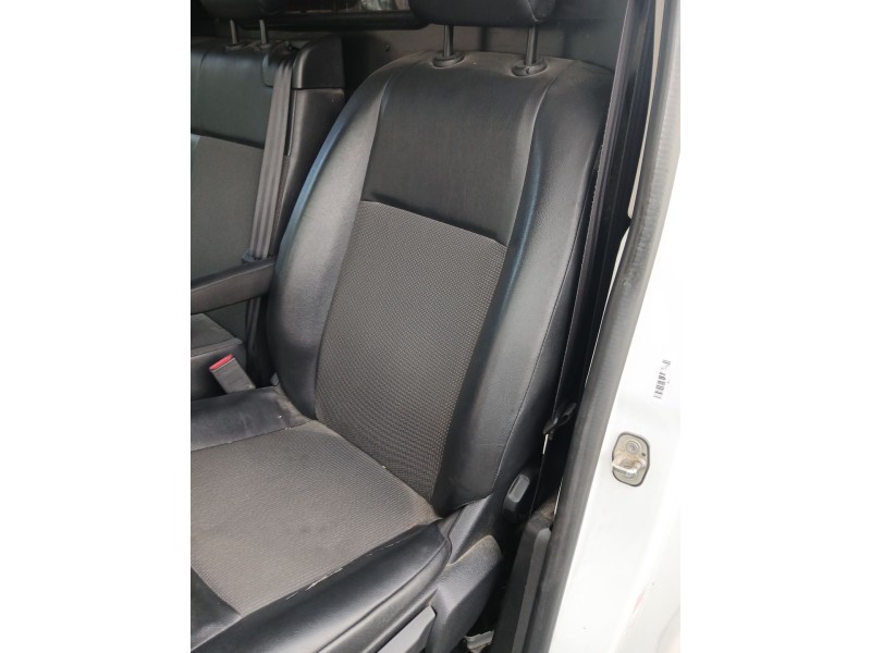 Recambio de asiento delantero izquierdo para opel vivaro c furgoneta (k0) 2.0 referencia OEM IAM   