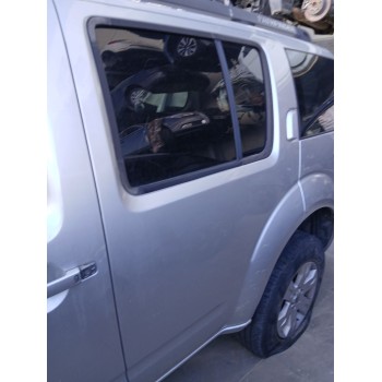 Recambio de puerta trasera izquierda para nissan pathfinder iii (r51) 2.5 dci 4wd referencia OEM IAM 82101EB330  