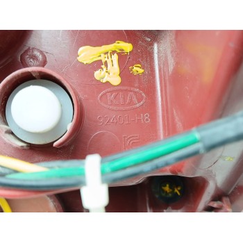 Recambio de piloto trasero izquierdo para kia rio iv (yb, sc, fb) 1.25 referencia OEM IAM 92401h8  