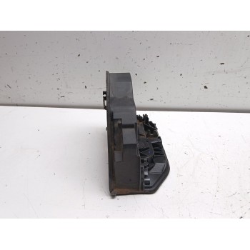 Recambio de cerradura puerta trasera derecha para bmw serie 1 berlina (e81/e87) 118d referencia OEM IAM 7167070  