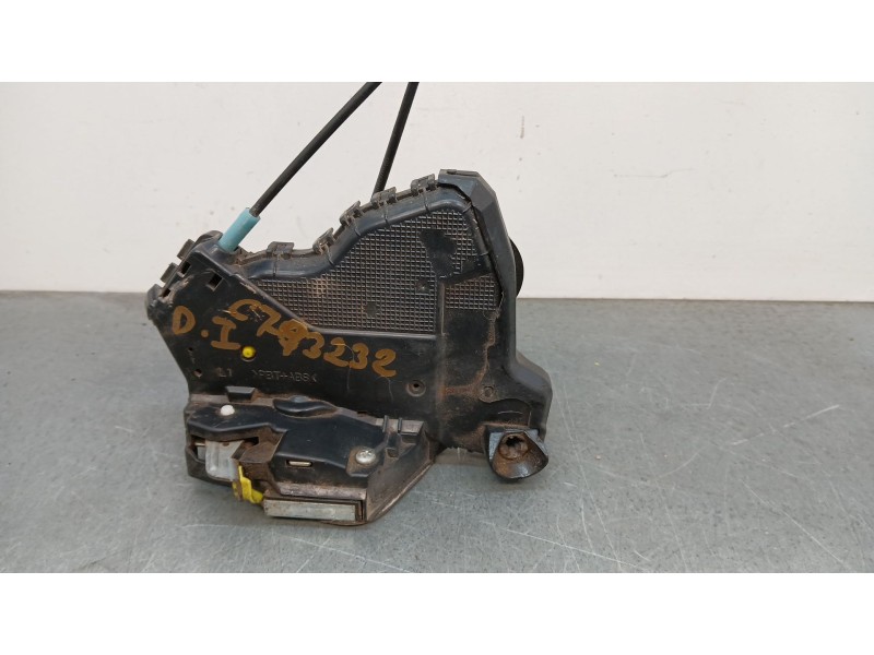 Recambio de cerradura puerta delantera izquierda para lexus ct (zwa10_) 200h (zwa10_) referencia OEM IAM 8102513  