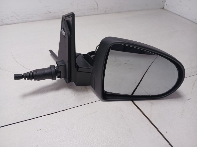 Recambio de retrovisor derecho para mitsubishi colt v (cj_, cp_) 1300 (cj1a) referencia OEM IAM   24058802