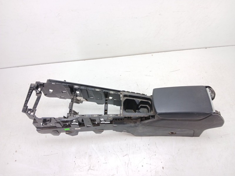 Recambio de apoyabrazos central para seat leon (kl1, klg) 2.0 tdi referencia OEM IAM 5FB863241B 5FB863241C 