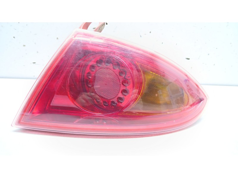 Recambio de piloto trasero derecho para seat leon (1p1) 1.6 tdi referencia OEM IAM 1P0945096  