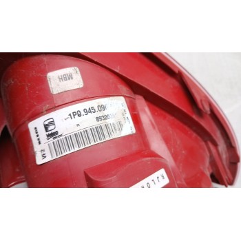 Recambio de piloto trasero derecho para seat leon (1p1) 1.6 tdi referencia OEM IAM 1P0945096  