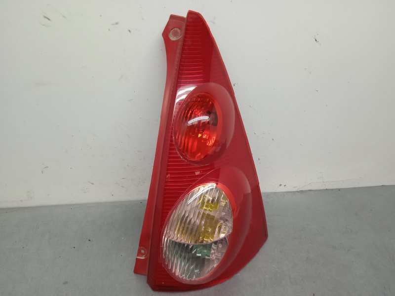 Recambio de piloto trasero derecho para peugeot 107 urban referencia OEM IAM 6351X6 815500H040 SOPORTE TOCADO