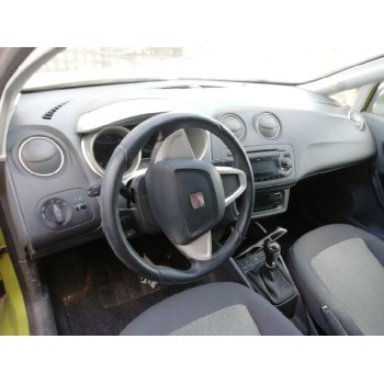 seat ibiza (6j5) del año 2008