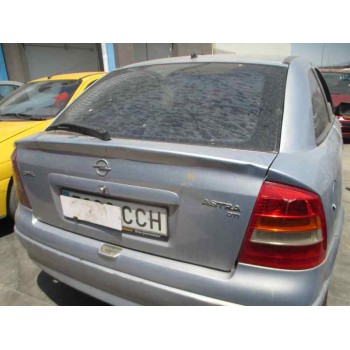 opel astra g berlina del año 2002