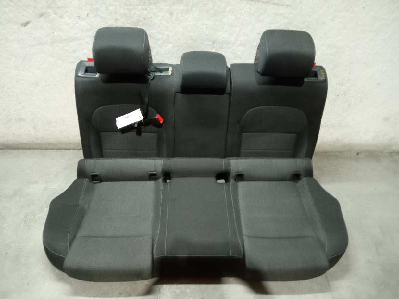 Recambio de asientos traseros para skoda superb (3v3) ambition referencia OEM IAM   