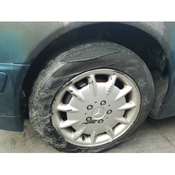 mercedes-benz clase e (w210) berlina del año 2000