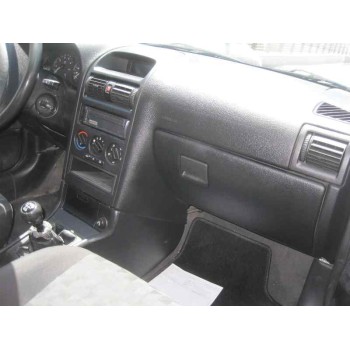 opel astra g berlina del año 1999