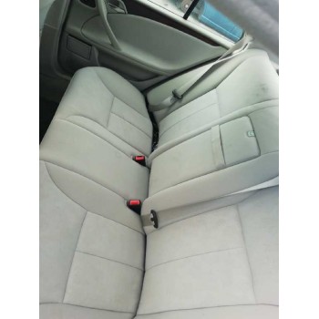 mercedes-benz clase e (w210) berlina del año 2000