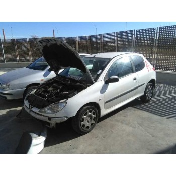 peugeot 206 berlina del año 2006